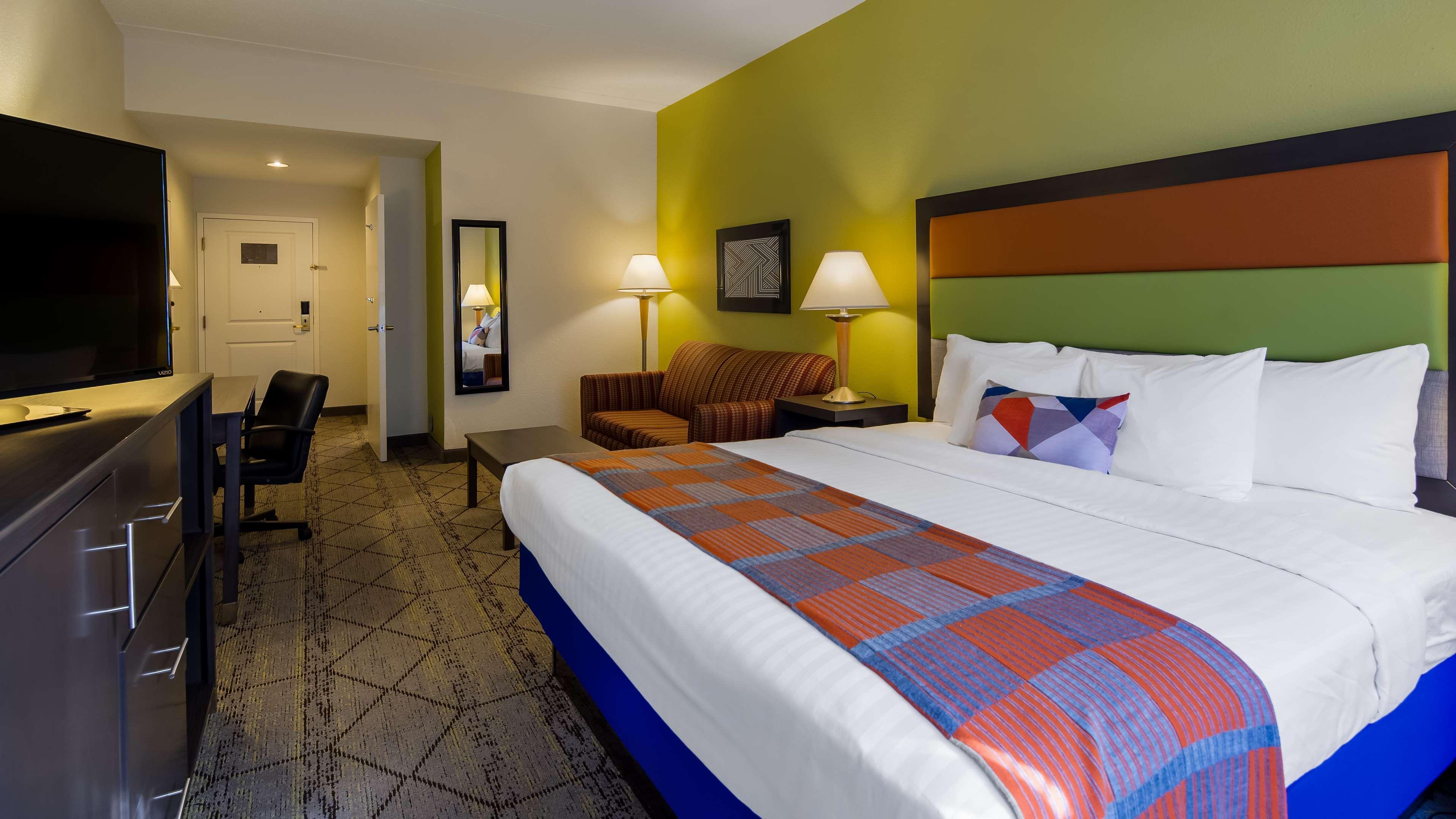 Best Western Plus Newport News Ngoại thất bức ảnh